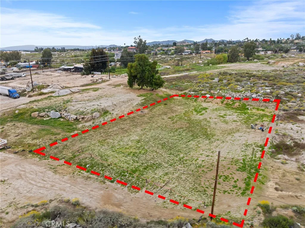 0 Kruse Perris, CA 92570 - Photo 5 of 14 a view of a outdoor space
