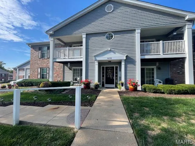 $179,000 | 9218 Bent Pine Court, Unit H, St. Louis, MO 63126