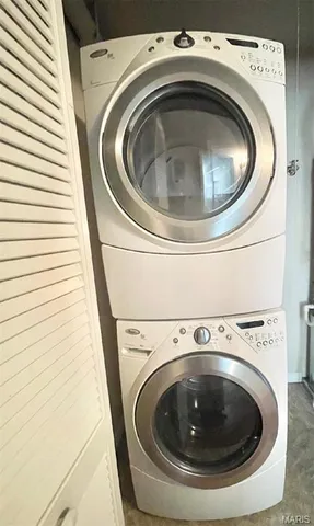 $179,000 | 9218 Bent Pine Court, Unit H, St. Louis, MO 63126