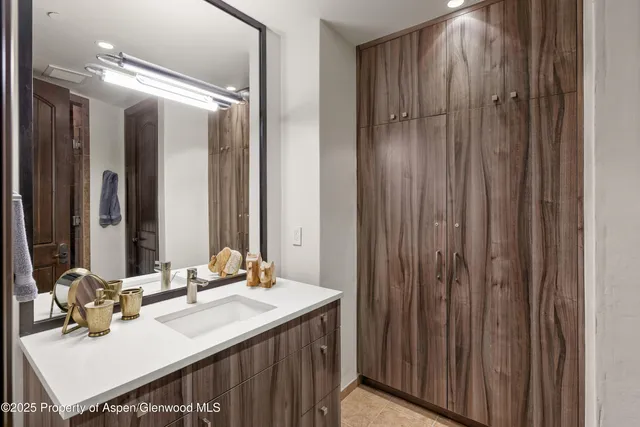 $50,000 | 42553 Highway 82, Aspen, CO 81611