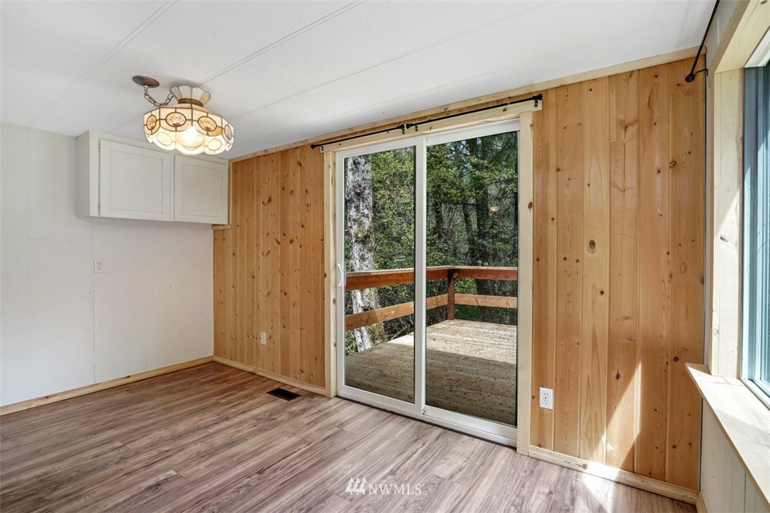 292 Osborn Road Ashford, WA 98304 - Photo 13 of 25 Gallery Image 13