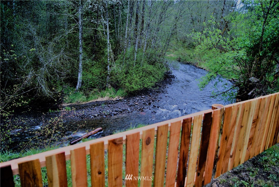 292 Osborn Road Ashford, WA 98304 - Photo 20 of 25 Gallery Image 20