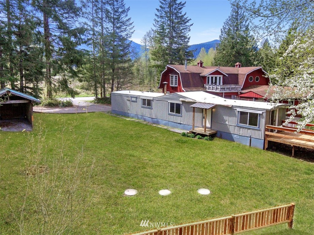 292 Osborn Road Ashford, WA 98304 - Photo 4 of 25 Gallery Image 4