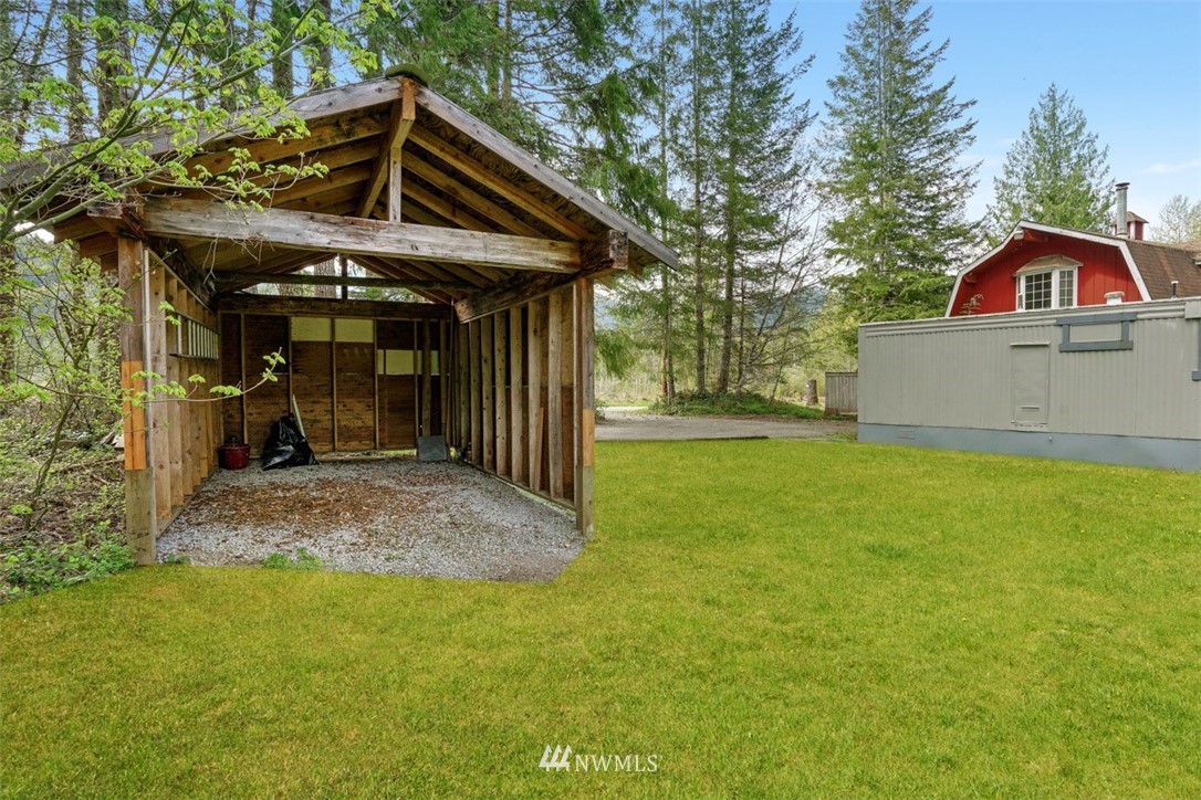 292 Osborn Road Ashford, WA 98304 - Photo 6 of 25 Gallery Image 6
