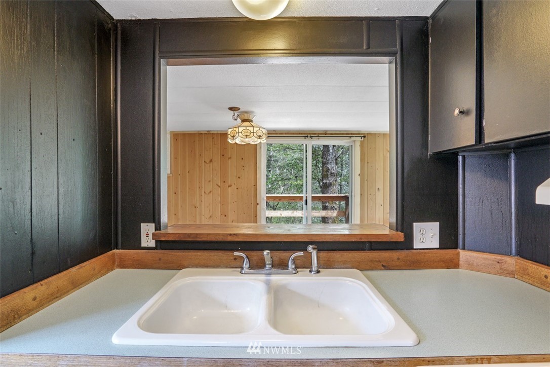 292 Osborn Road Ashford, WA 98304 - Photo 8 of 25 Gallery Image 8