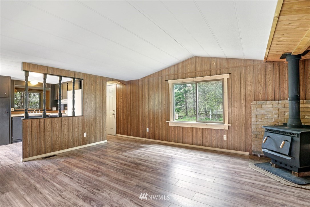 292 Osborn Road Ashford, WA 98304 - Photo 9 of 25 Gallery Image 9