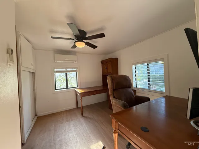 $220,000 | 206 East C Street, Shoshone, ID 83352