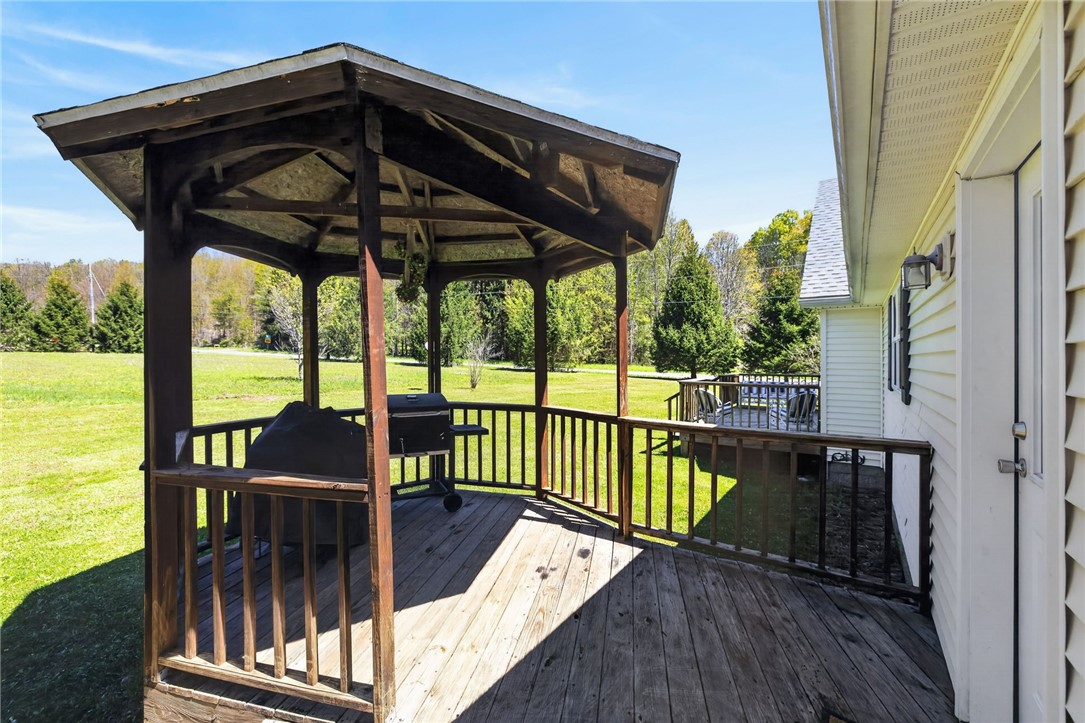 8628 Garlinghouse Road Naples, NY 14512 - Photo 38 of 48 Gazebo and Deck off of Kitchen