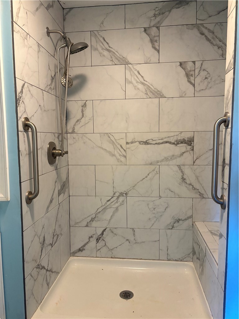 3645 Gorton Road Corning, NY 14830 - Photo 20 of 35 Walk in Shower