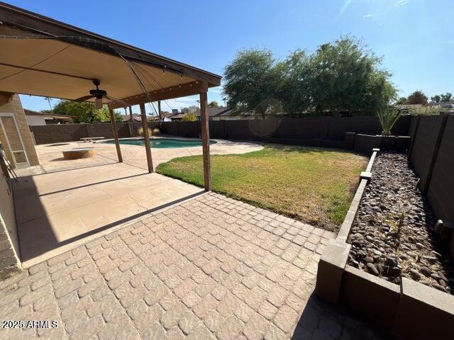 2304 West Temple Street Chandler, AZ 85224 - Photo 2 of 8 a view of a backyard