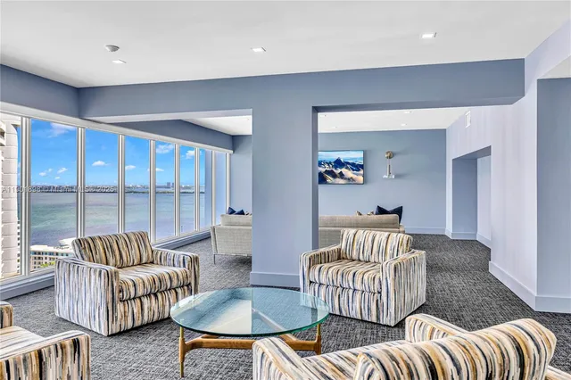 $5,600 | 11 Island Avenue, Unit 1608, Miami Beach, FL 33139
