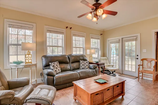 $459,500 | 1622 Jamestown Avenue, Evans, GA 30809