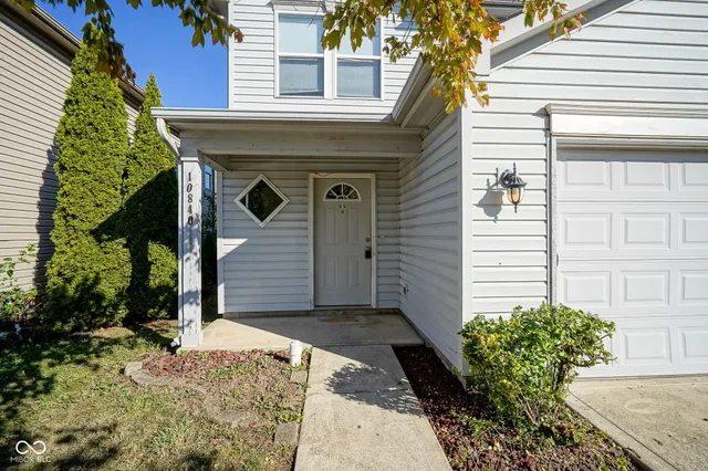 $239,900 | 10840 Orchard Valley Way, Indianapolis, IN 46235