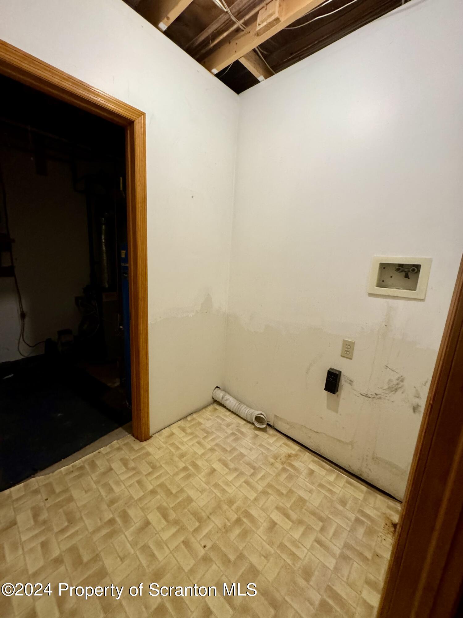 189 Pierce Road Carbondale, PA 18407 - Photo 19 of 21 Gallery Image 19