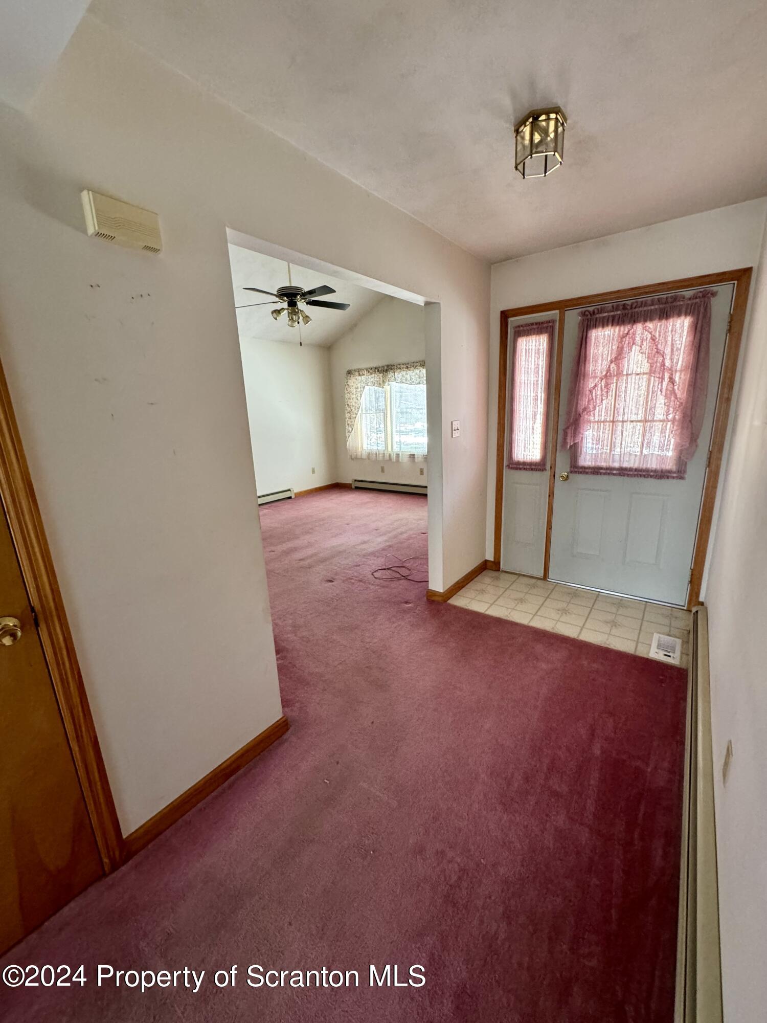 189 Pierce Road Carbondale, PA 18407 - Photo 9 of 21 Gallery Image 9