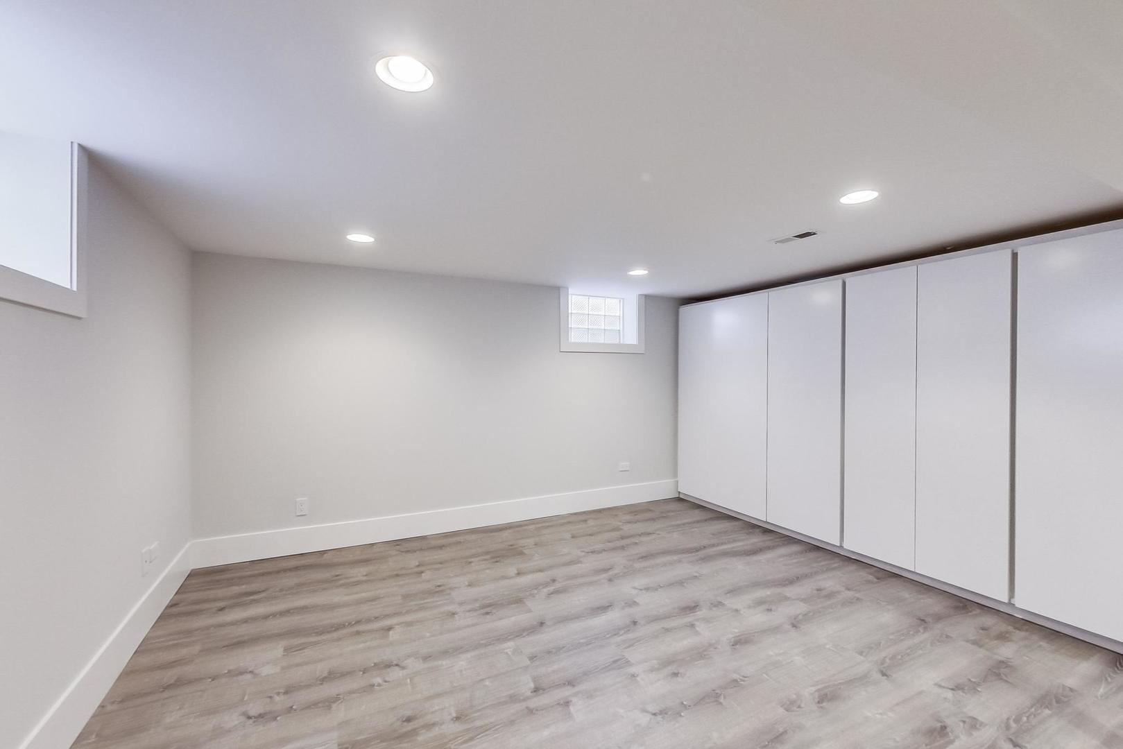 815 Locust Road Wilmette, IL 60091 - Photo 18 of 23 a view of an empty room