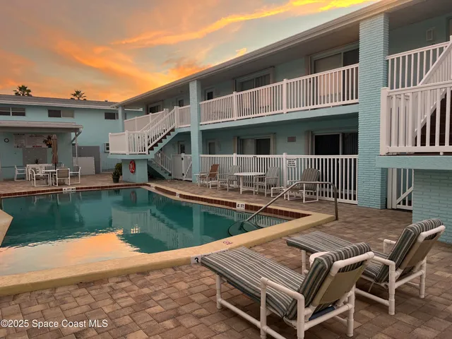 $1,600 | 180 Flagler Lane, Unit 22, Cocoa Beach, FL 32931