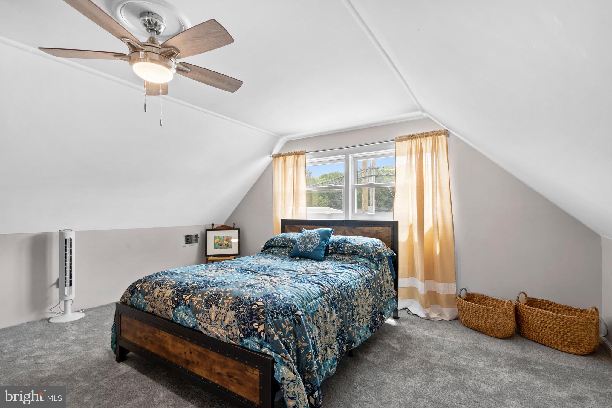 7 Misty Pine Road Levittown, PA 19056 - Photo 22 of 36 Newer W/W carpeting