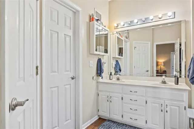 $340,000 | 147 West Colleen Court, Gardner, KS 66030