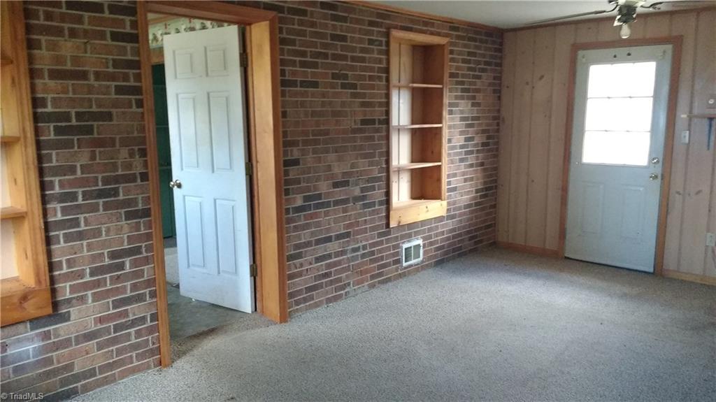 213 Patterson Road Siloam, NC 27047 - Photo 2 of 9 Gallery Image 2