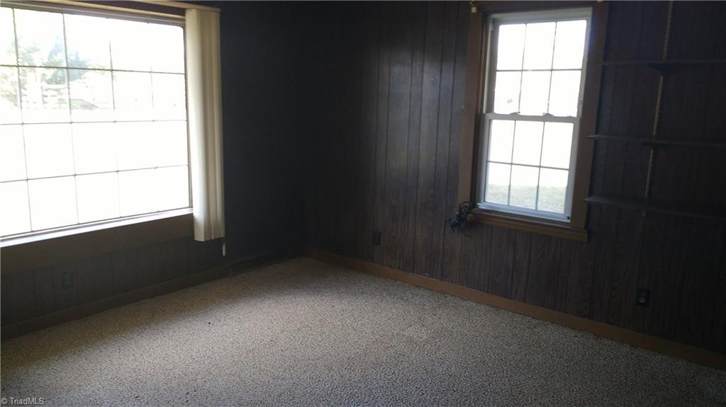 213 Patterson Road Siloam, NC 27047 - Photo 6 of 9 Gallery Image 6