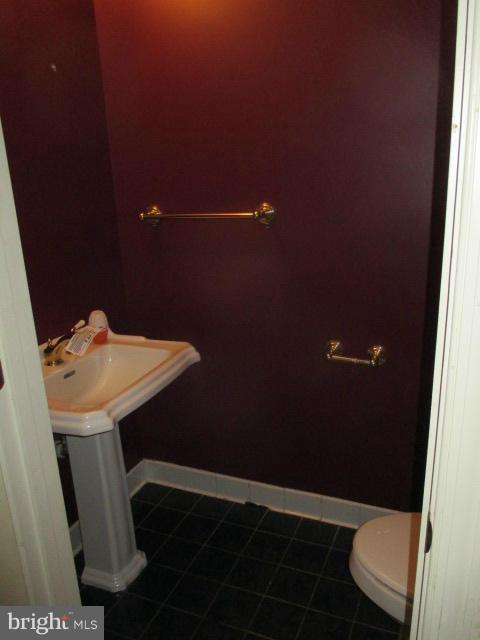 4619 Meadowcliff Road Glen Arm, MD 21057 - Photo 8 of 22 Bath
