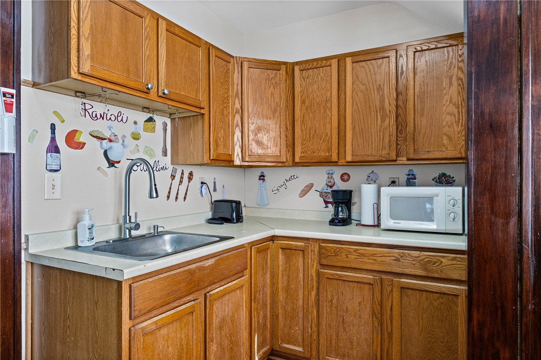 311 Steko Avenue Rochester, NY 14615 - Photo 21 of 35