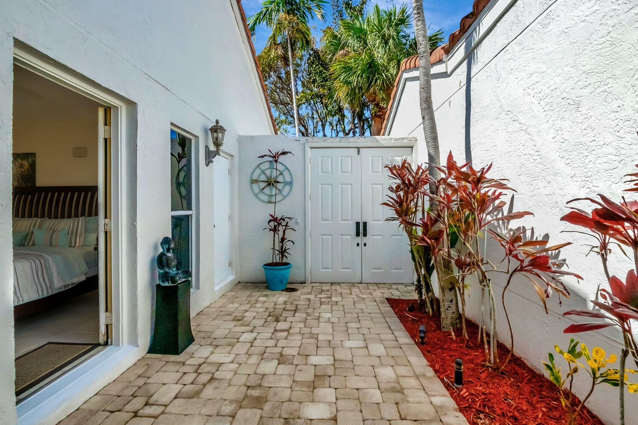 3846 Candlewood Court Boca Raton, FL 33487 - Photo 7 of 42 tempImagekcrFKF
