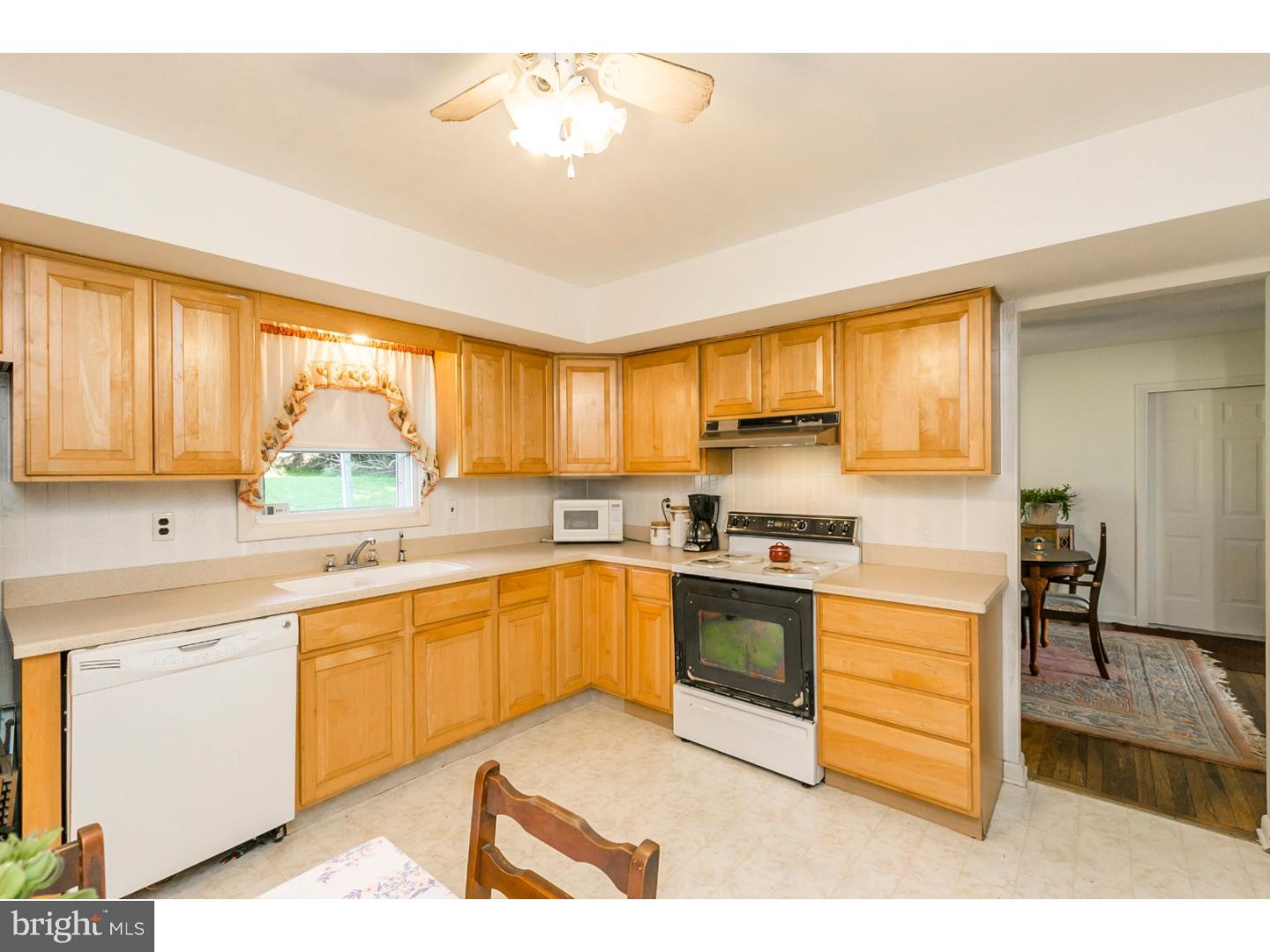 3048 Limestone Road Cochranville, PA 19330 - Photo 11 of 25 Kitchen