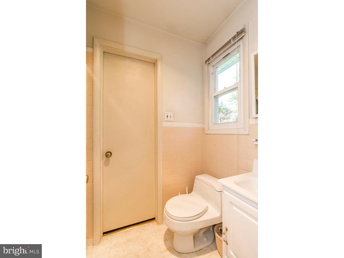 3048 Limestone Road Cochranville, PA 19330 - Photo 16 of 25 Bathroom