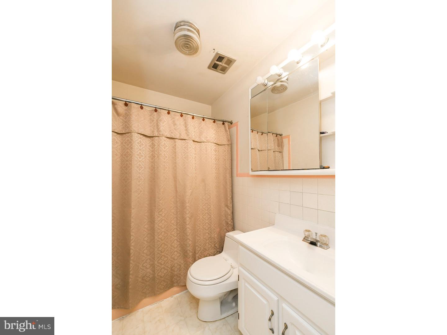3048 Limestone Road Cochranville, PA 19330 - Photo 20 of 25 Bathroom