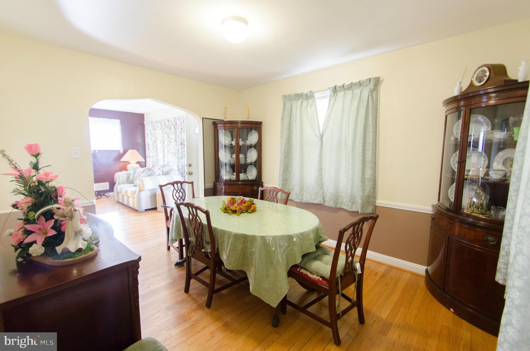 3814 Moravia Road Baltimore, MD 21206 - Photo 5 of 21 Dining Room