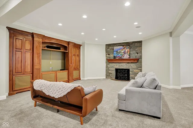 $2,200,000 | 20170 Starlight Court, Noblesville, IN 46062