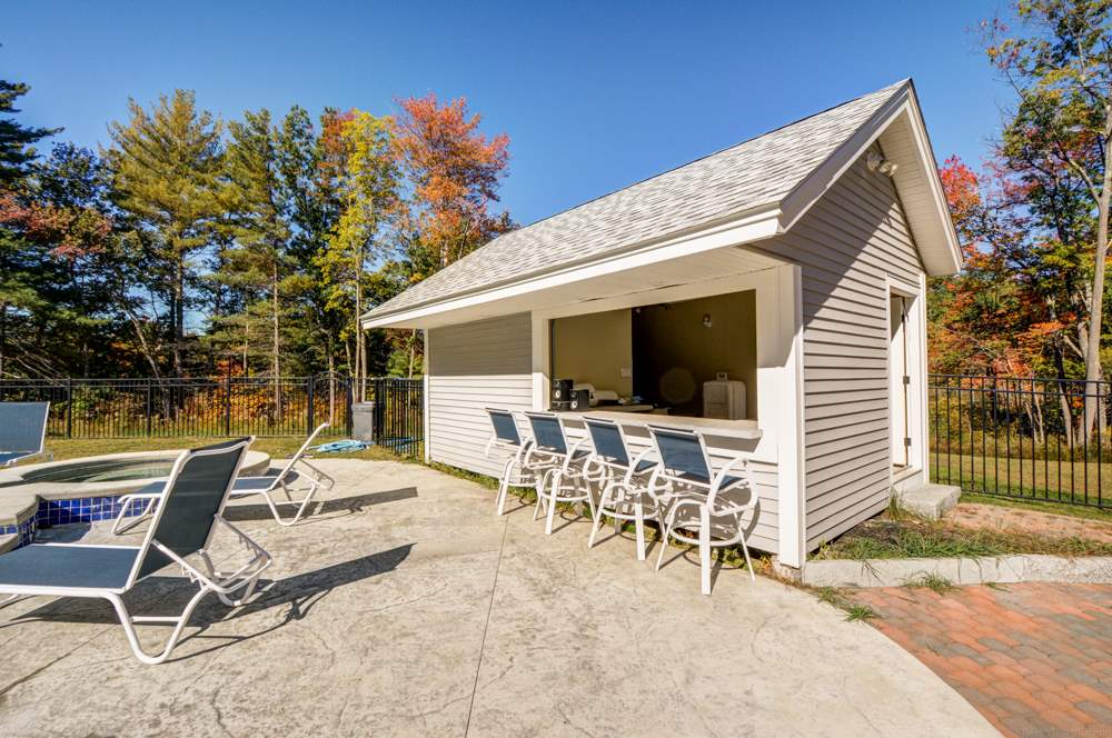 168 Island Pond Road Derry, NH 03038 - Photo 30 of 32
