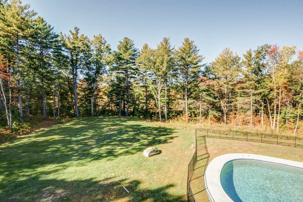 168 Island Pond Road Derry, NH 03038 - Photo 32 of 32