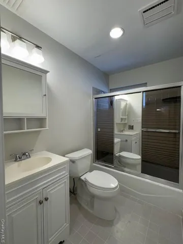 $2,950 | 707 Lenox Road, Monroe, NY 10950