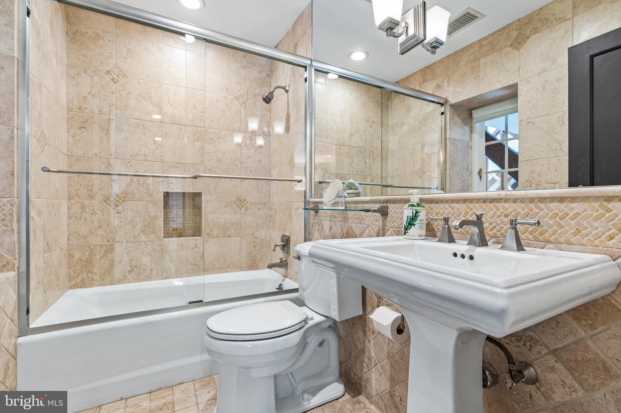 760 Conshohocken State Road Gladwyne, PA 19035 - Photo 32 of 48