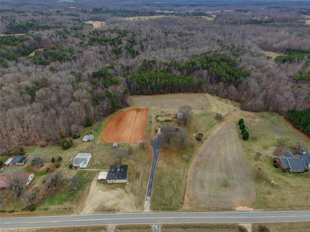 3724 Iron Works Road Reidsville, NC 27320 - Photo 3 of 30
