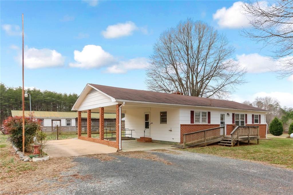 3724 Iron Works Road Reidsville, NC 27320 - Photo 8 of 30
