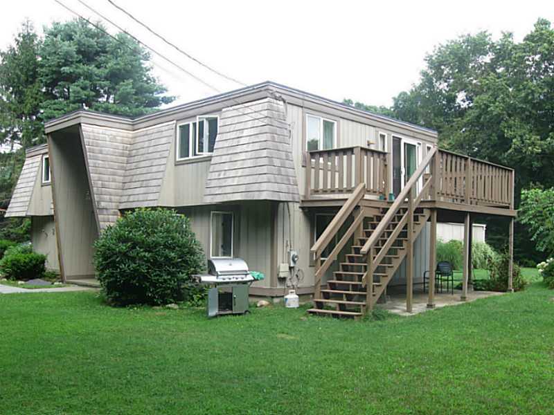 652 Franklin Road Coventry, RI 02816 - Photo 3 of 9 Exterior Front.