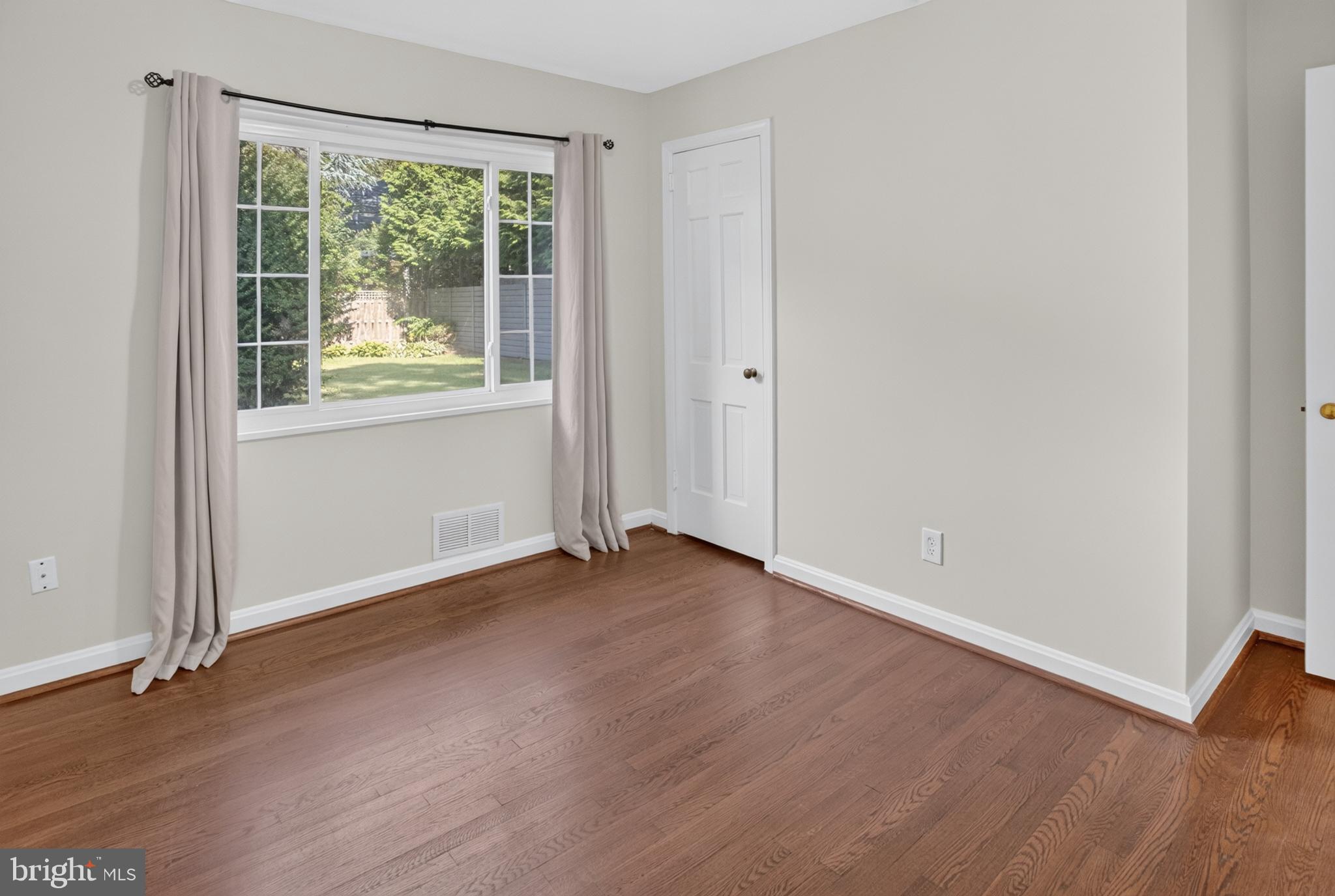 7803 Marbury Road Bethesda, MD 20817 - Photo 18 of 26 Bedroom #2