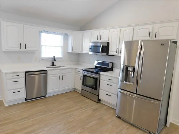 $1,995 | 69 Blue Ridge, Dahlonega, GA 30533