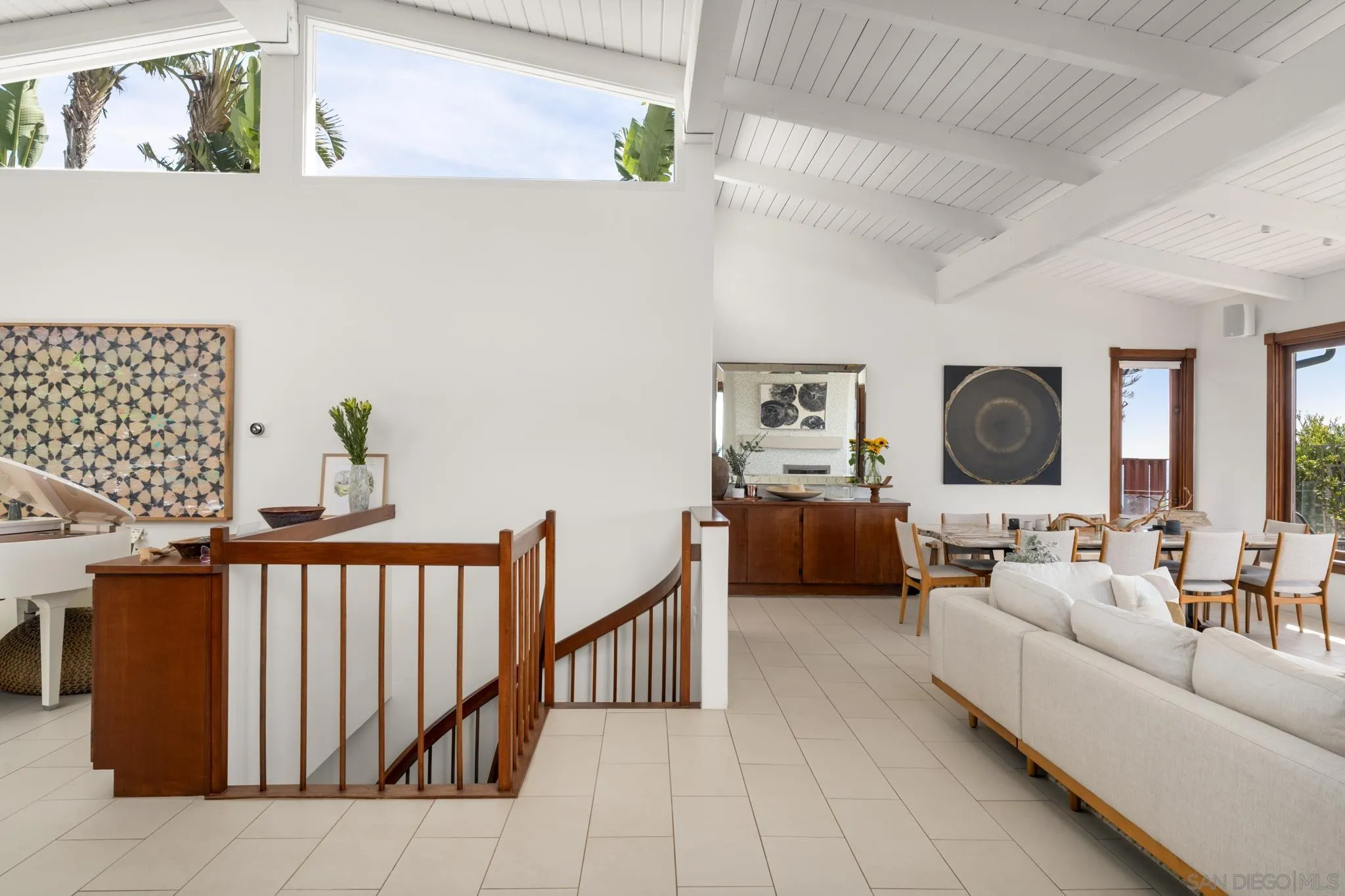 1370 Neptune Avenue Encinitas, CA 92024 - Photo 17 of 30 Gallery Image 17