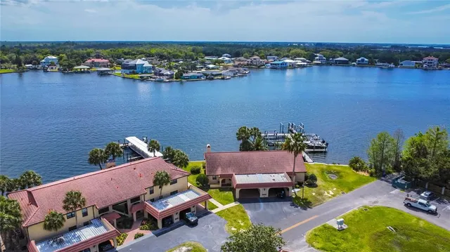 $550,000 | 363 Northwest 14th Place, Unit 363, Crystal River, FL 34428