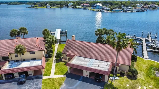 $550,000 | 363 Northwest 14th Place, Unit 363, Crystal River, FL 34428