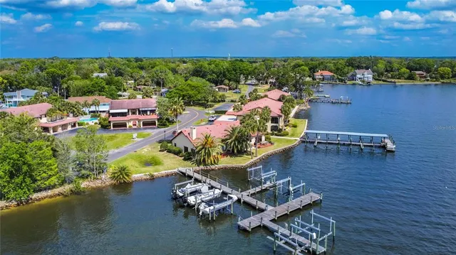 $550,000 | 363 Northwest 14th Place, Unit 363, Crystal River, FL 34428