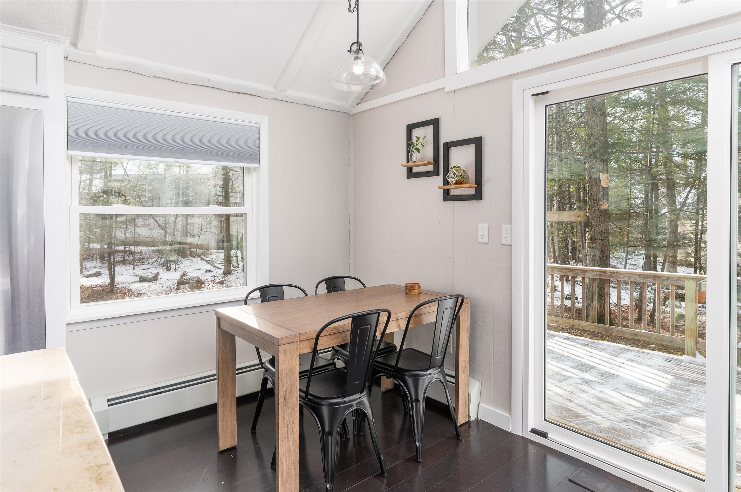 44 Alpendorf Loop Bartlett, NH 03845 - Photo 3 of 29