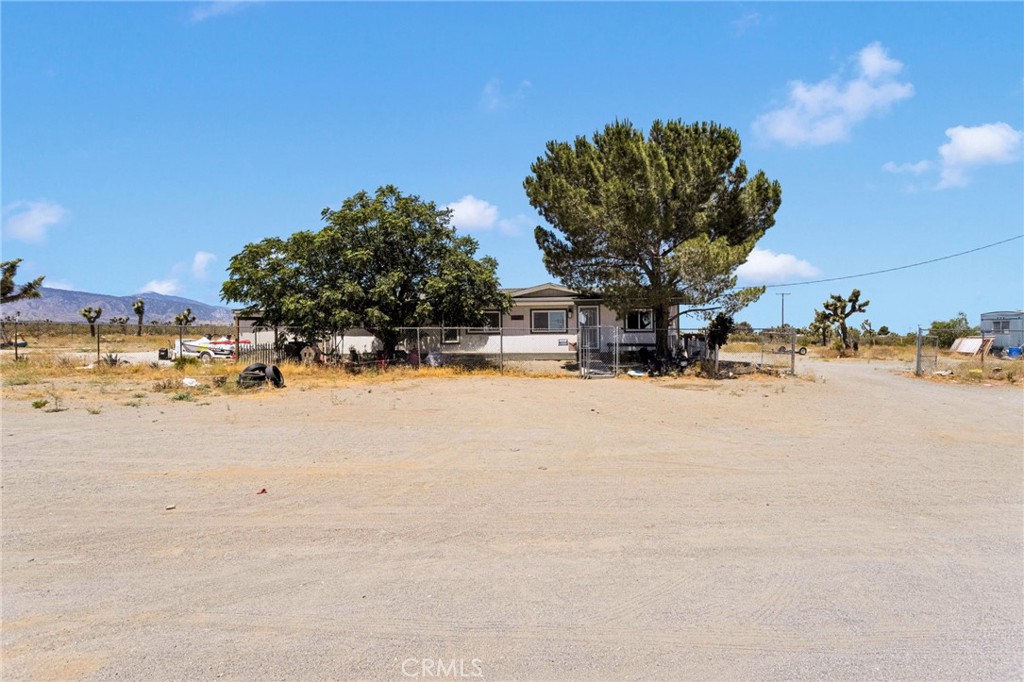 12352 Nugget Road Phelan, CA 92371 - Photo 6 of 36