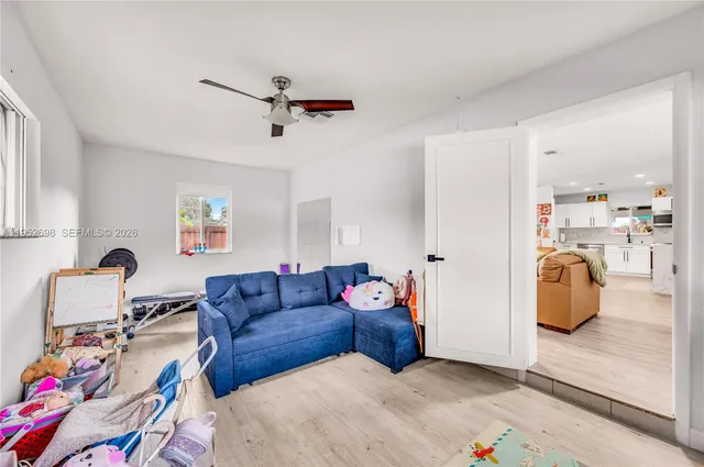 $6,200 | 15930 Southwest 90th Avenue, Palmetto Bay, FL 33157