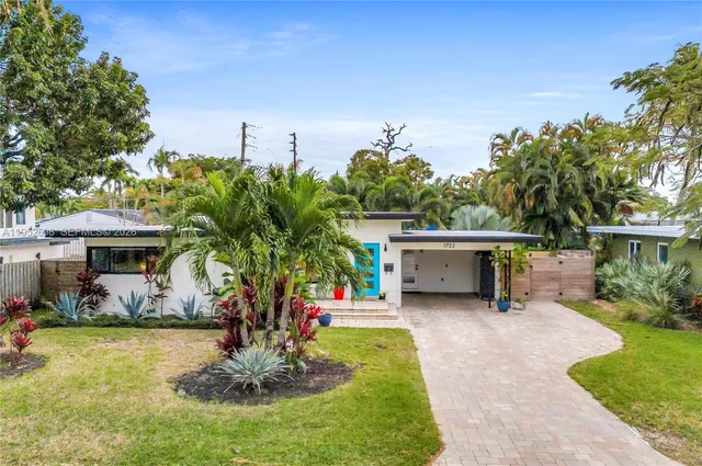 $6,200 | 15930 Southwest 90th Avenue, Palmetto Bay, FL 33157